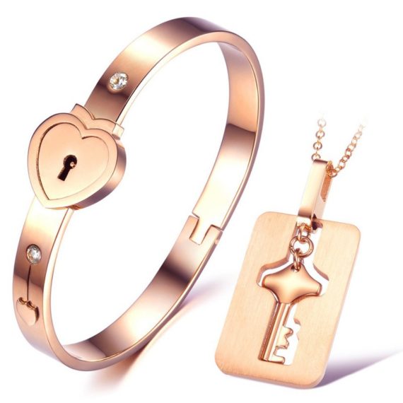 eternal lovers bangle and necklace set