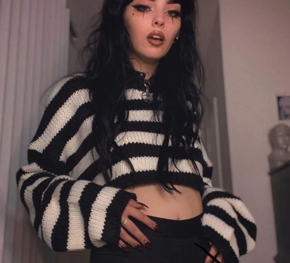 Knitted Black and White Crop Top