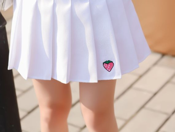 baby strawberry skirt2